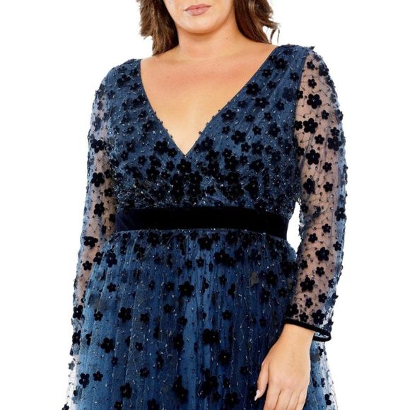 Mac Duggal 68440 Size 20W 20 Navy Floral Applique Long Sleeve A Line Gown Dress - Picture 3 of 4